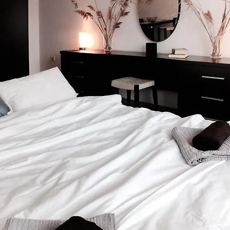 Boho 4 Pools 10min To The * بورغاس